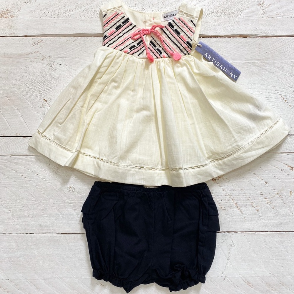 Artisan NY Peasant Blouse Outfit
